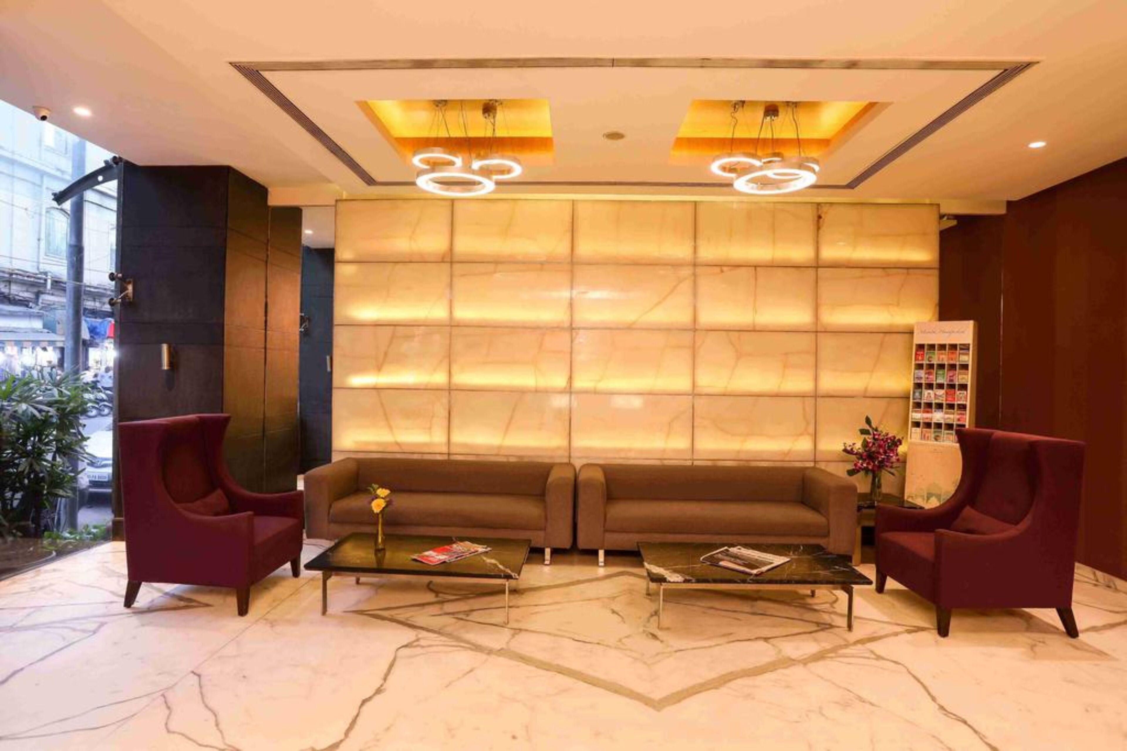 Hotel Suncity Apollo - Gateway Of India, Mumbai